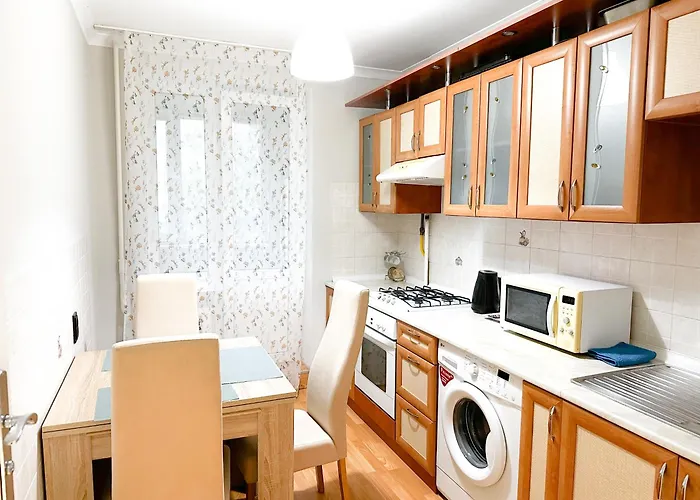 Central Apartment Pietonala